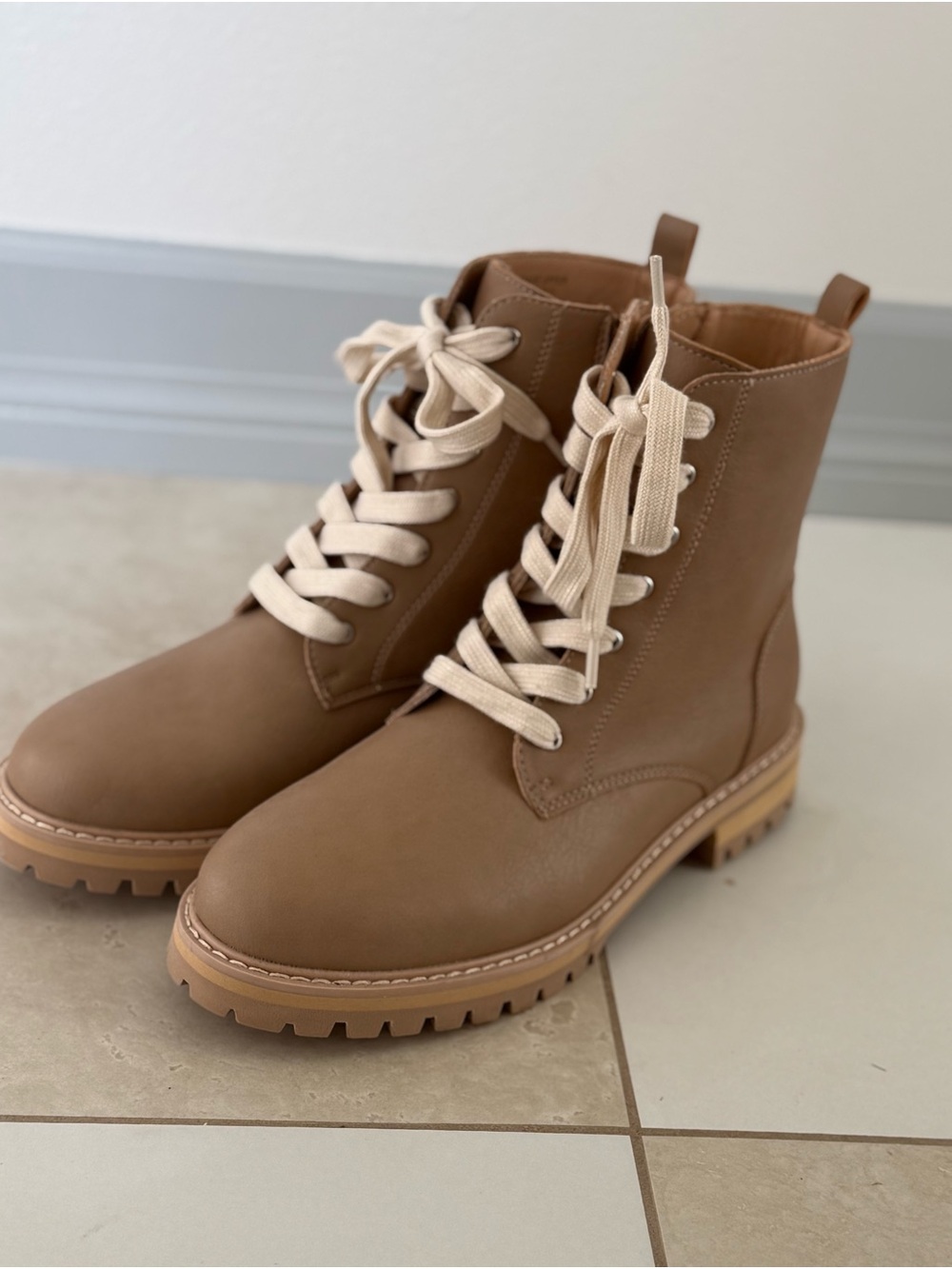 Classic Tan Lace-Up Ankle Boots with Cream Laces
